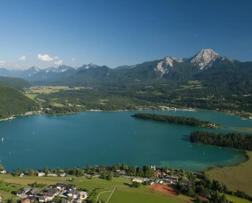Ansicht von oben - Faaker See in Kärnten